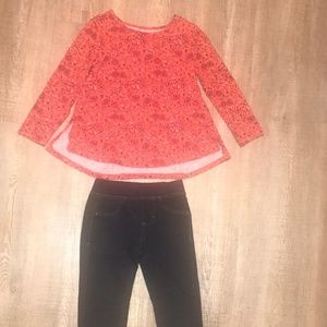 Old Navy red floral top & Lee blue denim leggings